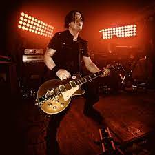 Mark G Thwaite